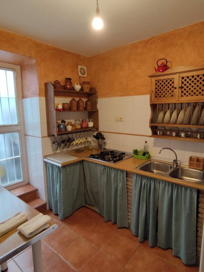 Casa Petra : Bonita Casa Rural En Yunquera Ngoại thất bức ảnh